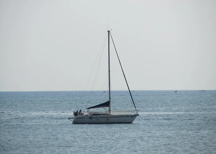 Aan De Limes In Nocleg ze śniadaniem Maurik