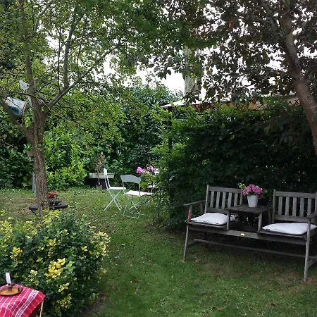 לינה וארוחת בוקר Aan De Limes In