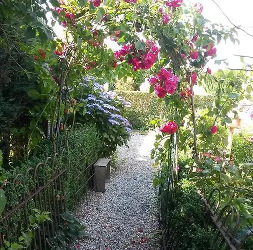 Aan De Limes In Oda ve Kahvaltı Maurik