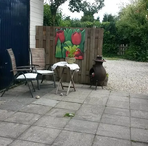 Aan De Limes In Oda ve Kahvaltı