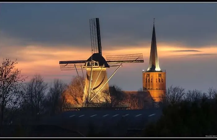 Oda ve Kahvaltı Aan De Limes In Maurik