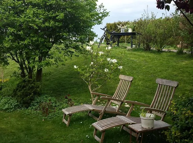 Aan De Limes In Oda ve Kahvaltı 3*